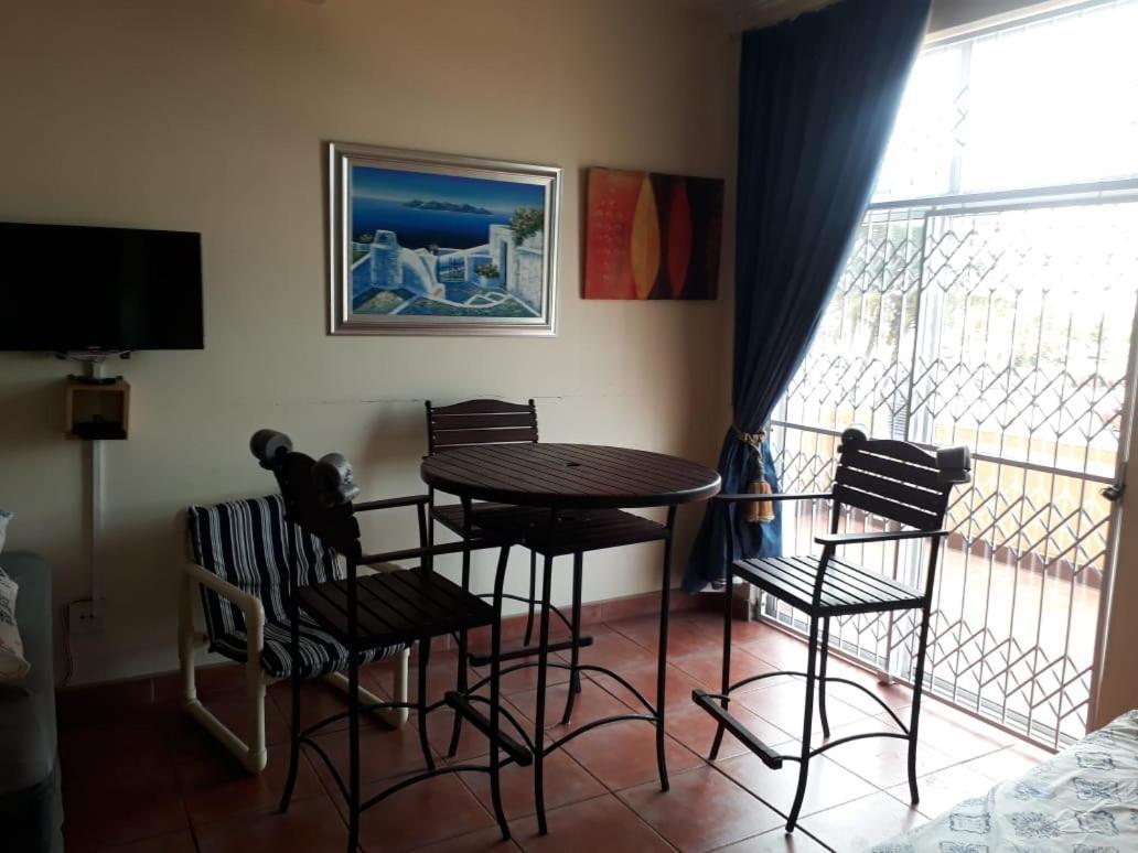 Marlborough Durban Beachfront South Beach Luxury Holiday Apartments On Marine Parade! Room photo